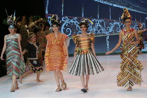 Jakarta Fashion Week 2019: A Celebration of Cultural Fusion and Indonesian Craftsmanship