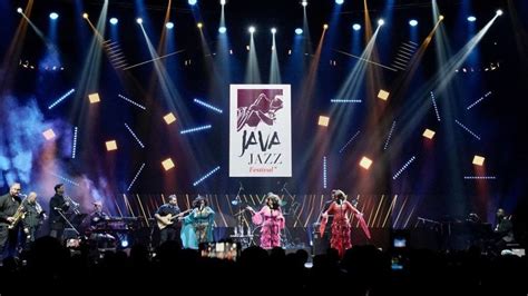 Java Jazz Festival: การเฉลิมฉลองดนตรีแจ๊ซและการพบปะระหว่างศิลปินจากทั่วโลก